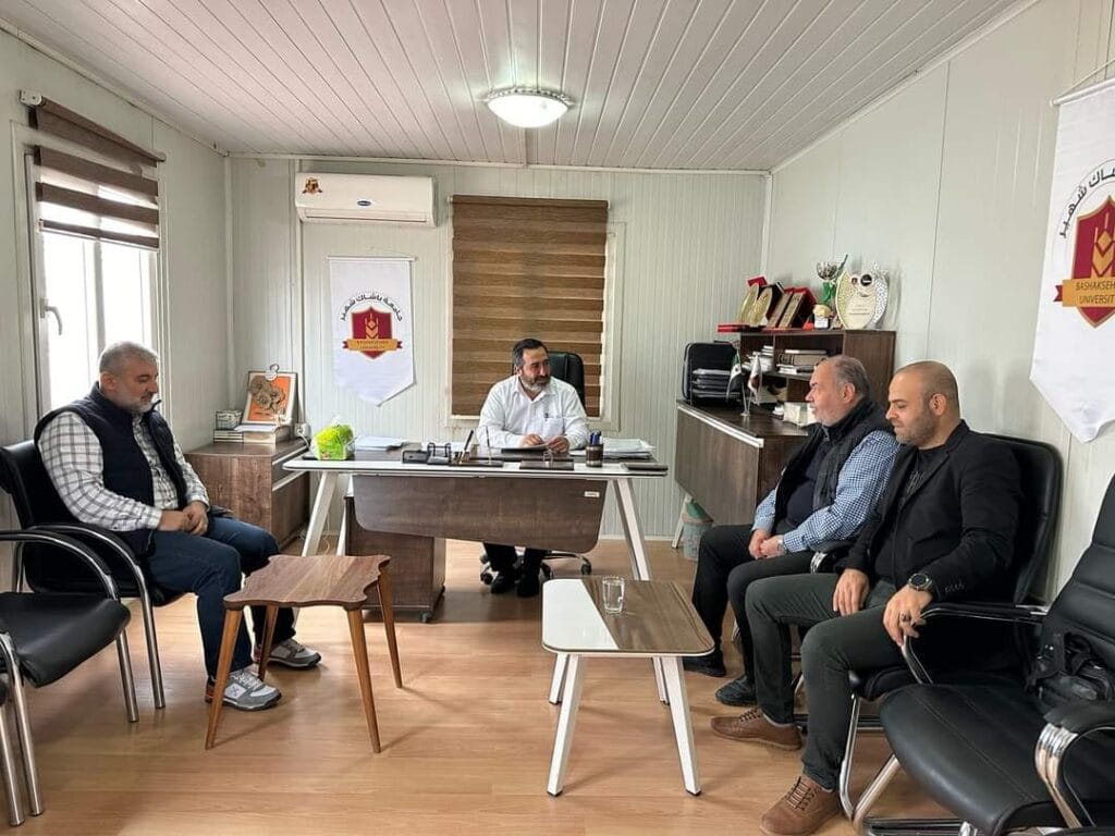 تنمية العلاقات بين الجامعات في المناطق المحررة