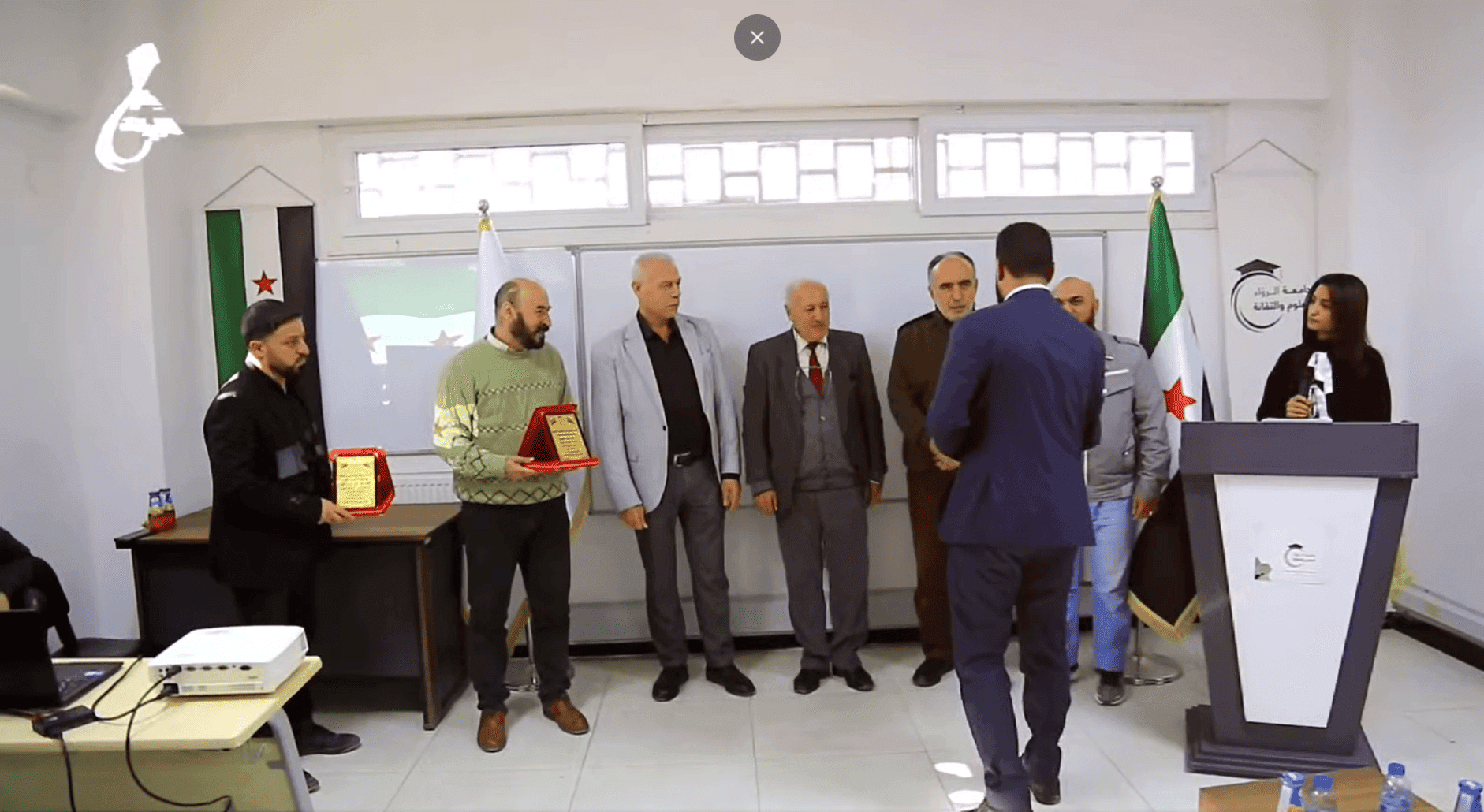 تكريم الطلاب المتفوقين الأوائل من كل فرع في مركز نفاذ عفرين