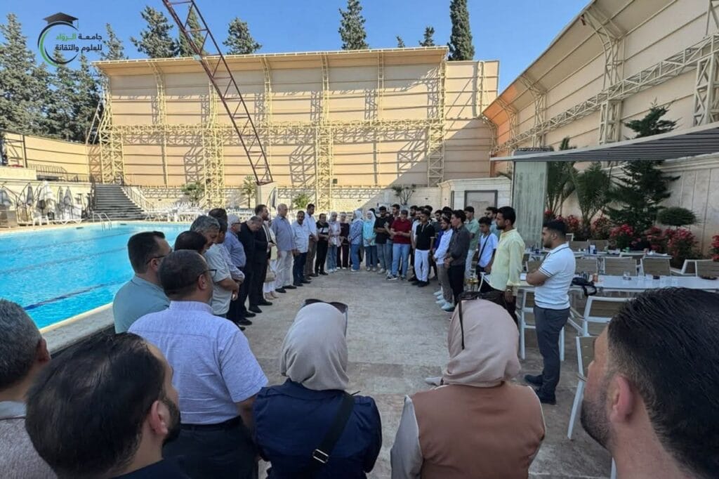 جامعة الرواد تستقبل وفدًا طلابيًا من كلية الاقتصاد بجامعة الفرات
