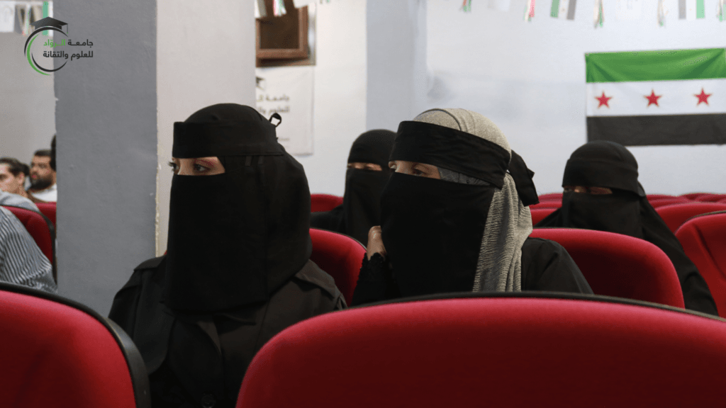 رئاسة الجامعة تلتقي أعضاء اتحاد طلبة جامعة الرواد للعلوم والتقانة